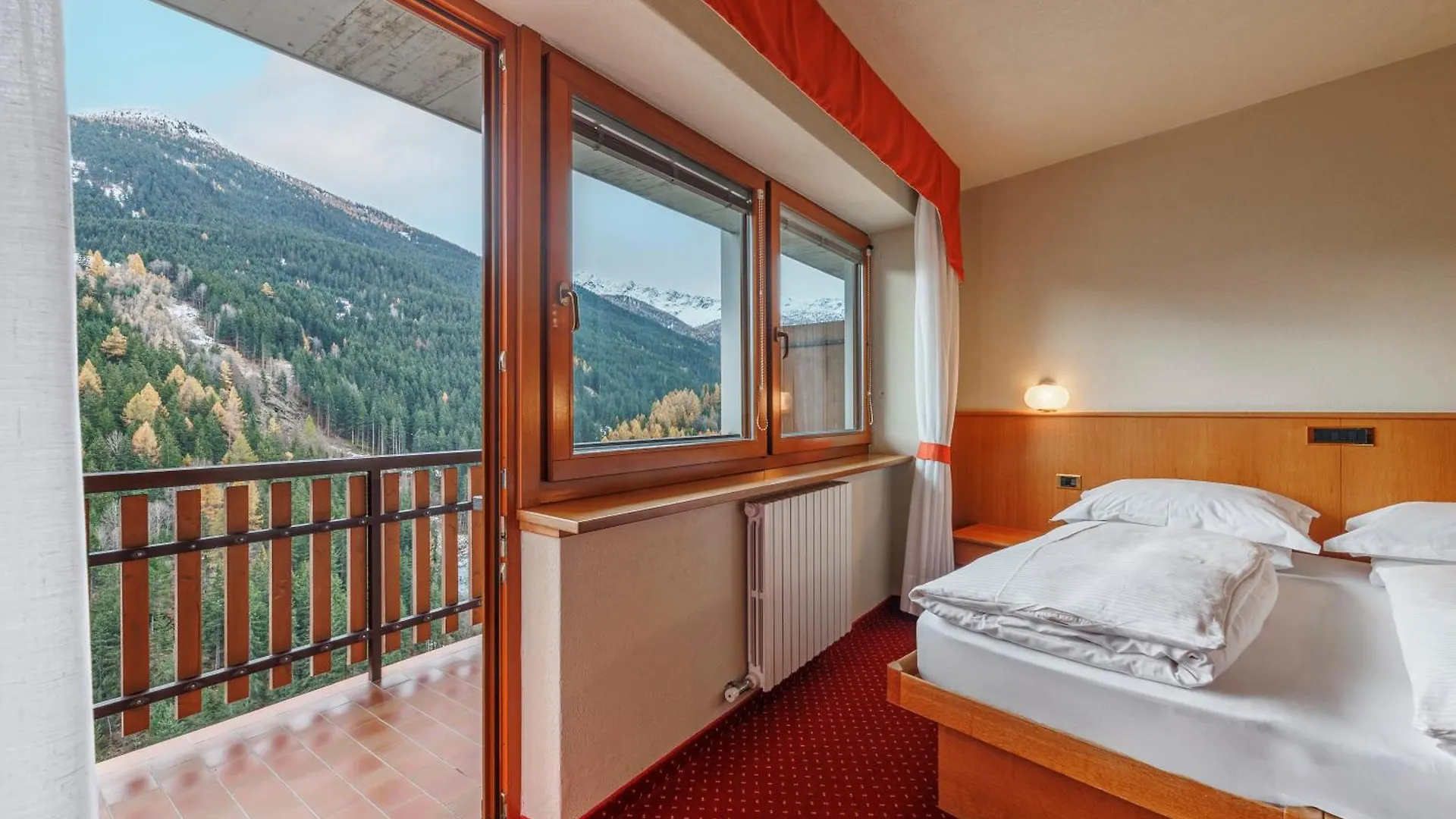 Hotel Miravalle Isolaccia 3*,  Italia