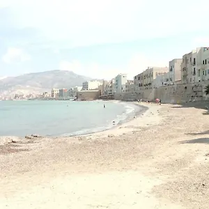Appartamento Tra Mare E Storia